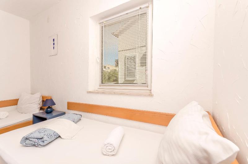 Apartments and Rooms Mladen - image 7