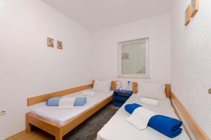 Apartments and Rooms Mladen - image 16