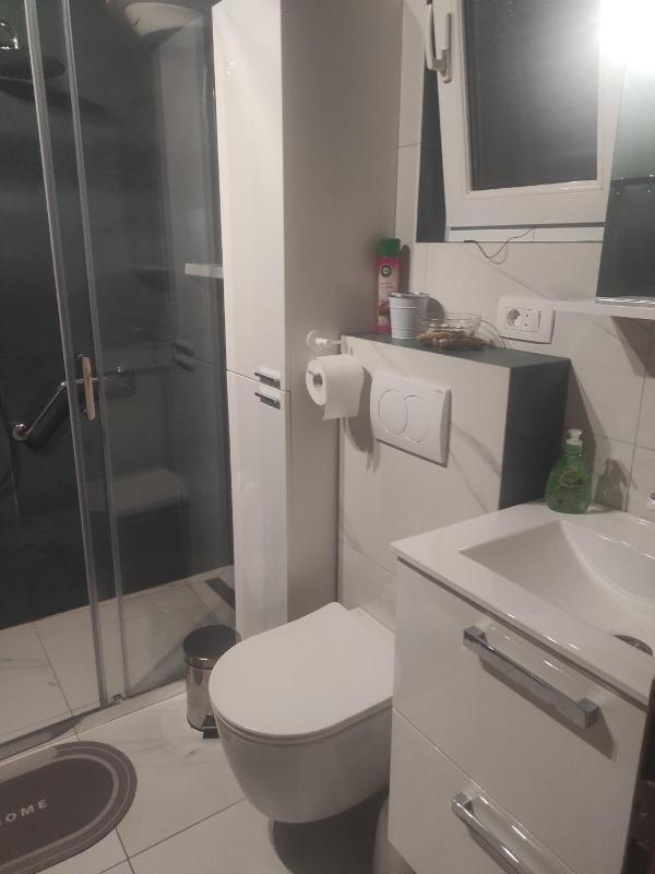 Two-Bedroom Apartment image 4