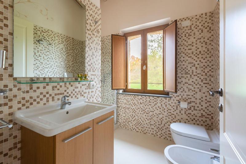 Two-Bedroom Villa image 4