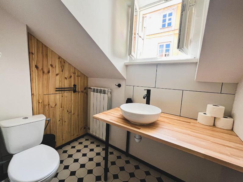 Quadruple Room with Bathroom image 2