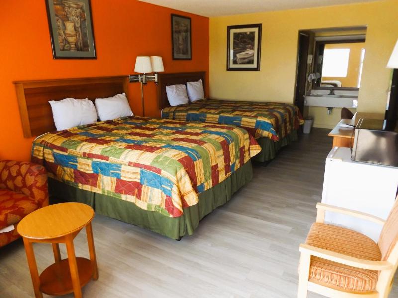 Deluxe Double Room image 4