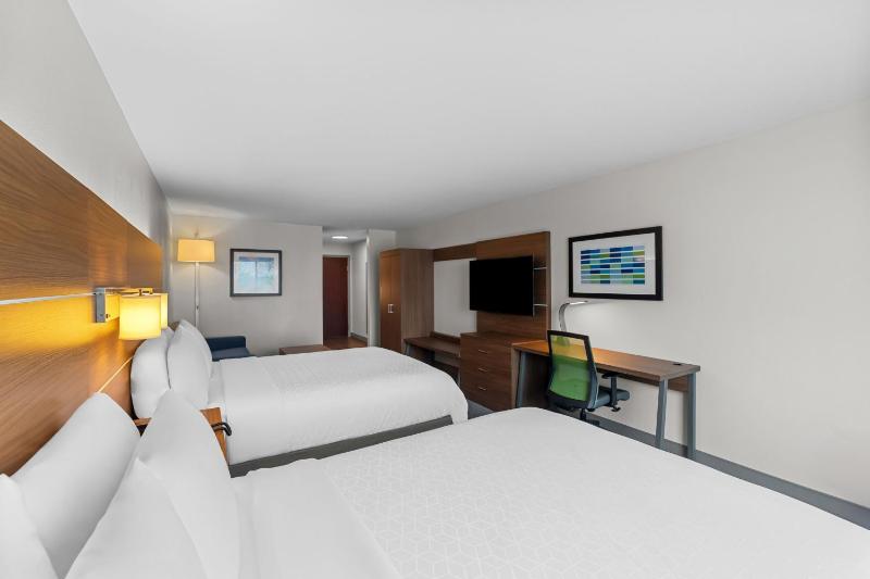 Suite with Two Beds - Non-Smoking image 4