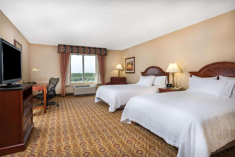 Large Queen Room with Two Queen Beds image 3