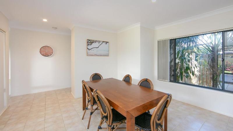 Seabell - image 2