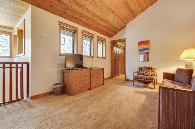 Redcedar 17 - image 11