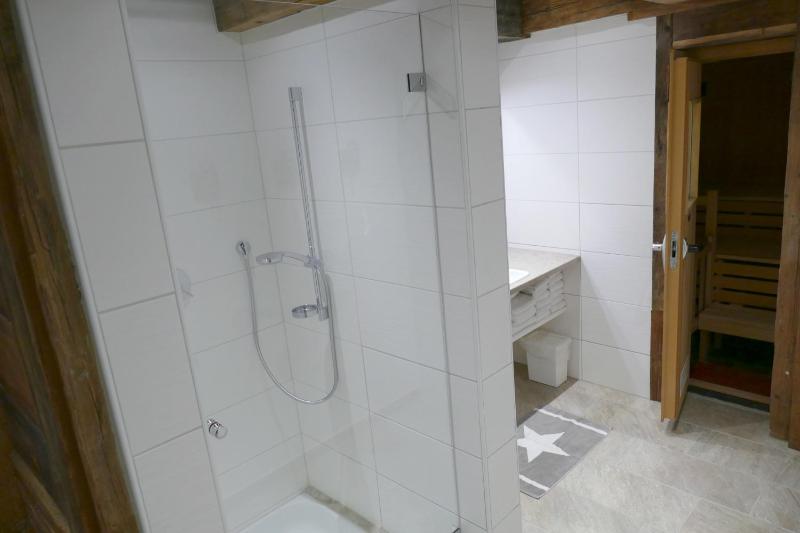 Apartment with Sauna image 3