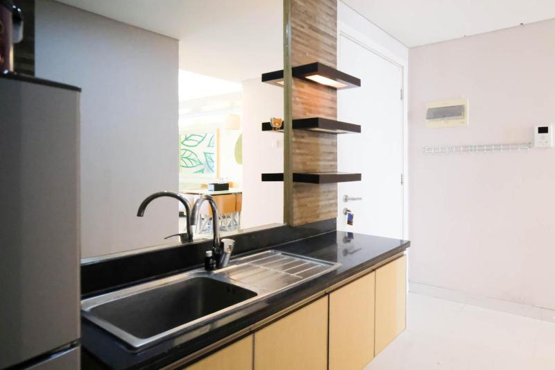 Strategic and Comfy 2BR Apartment at Trillium Residence By Travelio - image 13
