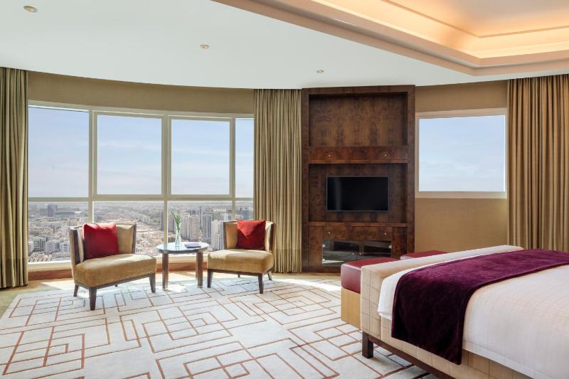 Presidential Suite image 4