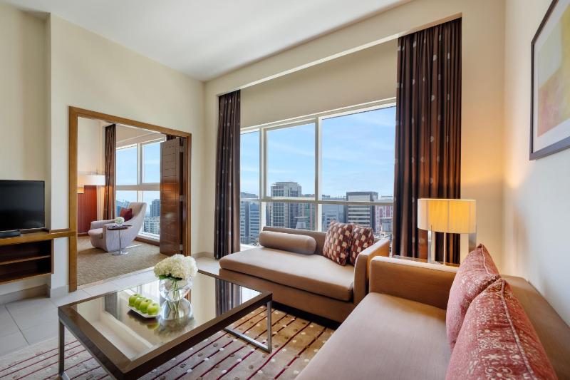 Executive One-Bedroom Apartment image 3