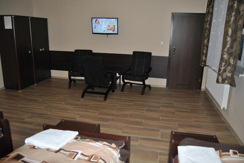 Quadruple Room with Private Bathroom image 4