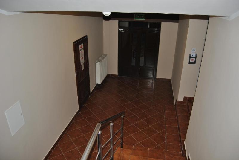 Quadruple Room with Private Bathroom image 3