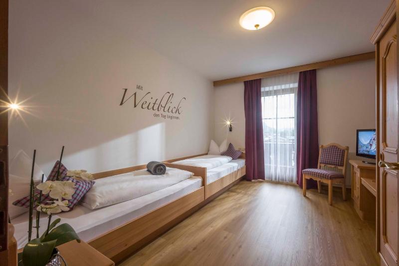 Two-Bedroom Apartment with Balcony image 4