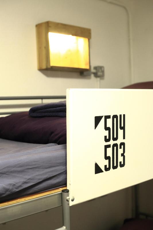Bed in 6-Bed Mixed Dormitory Room image 1