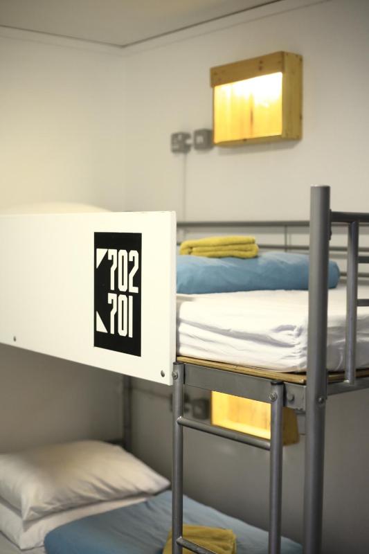 Bed in 4-Bed Mixed Dormitory Room image 1