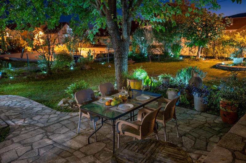 Grande Apartments - image 6