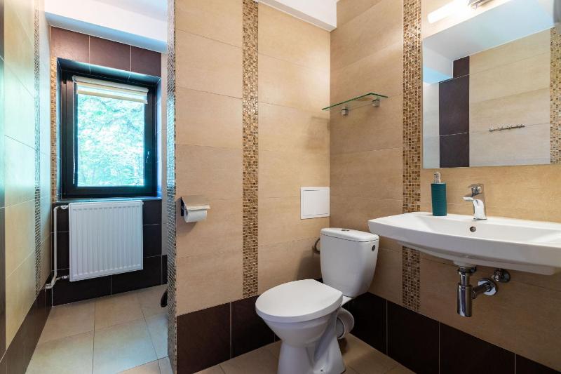 Premium Double Room image 2