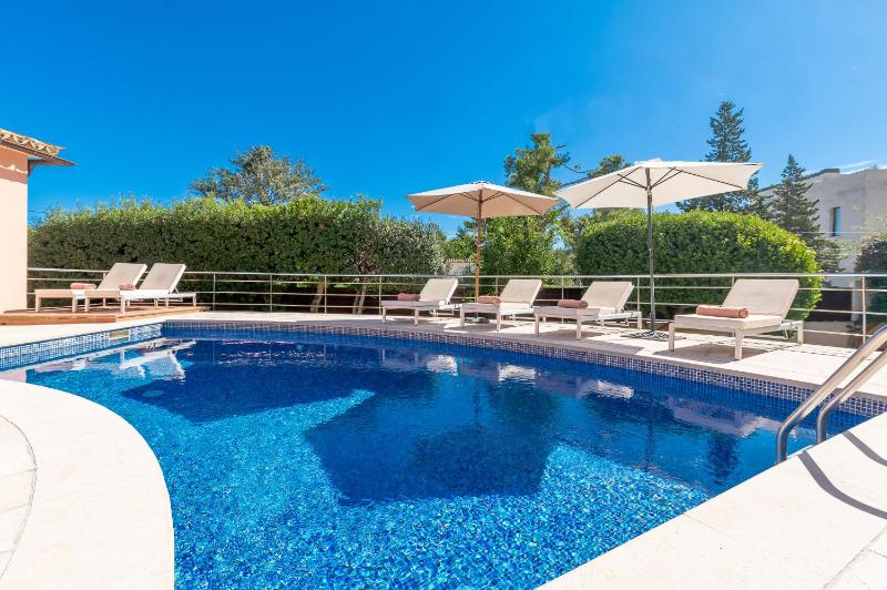 Beach Villa Margot by Sealand Villas - image 10