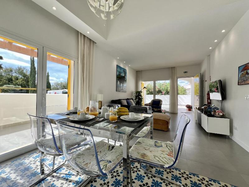 Vilamoura Club Villa 3 With Pool by Homing - image 9