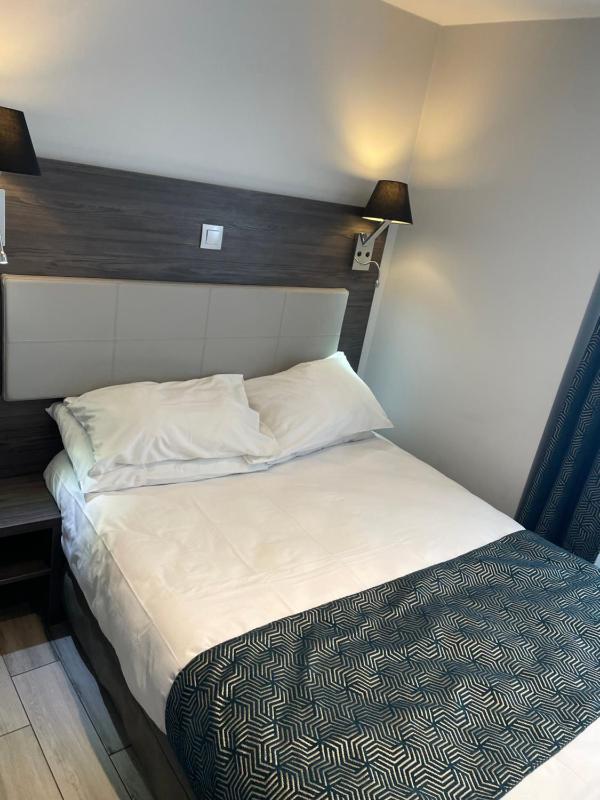 Superior Single Room image 4