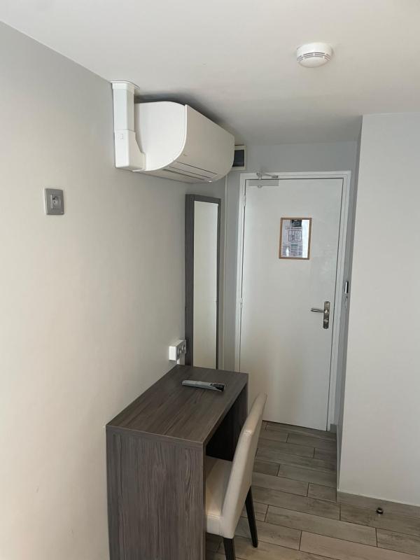 Superior Single Room image 3