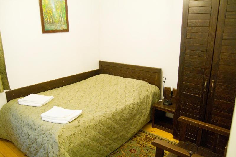 Single Room image 4