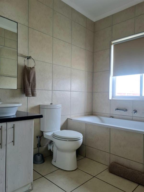 Point Village Accommodation - Stephen - image 8