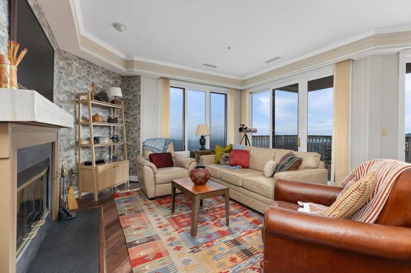 Two-Bedroom Apartment image 1
