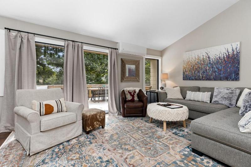 Three-Bedroom Apartment image 1