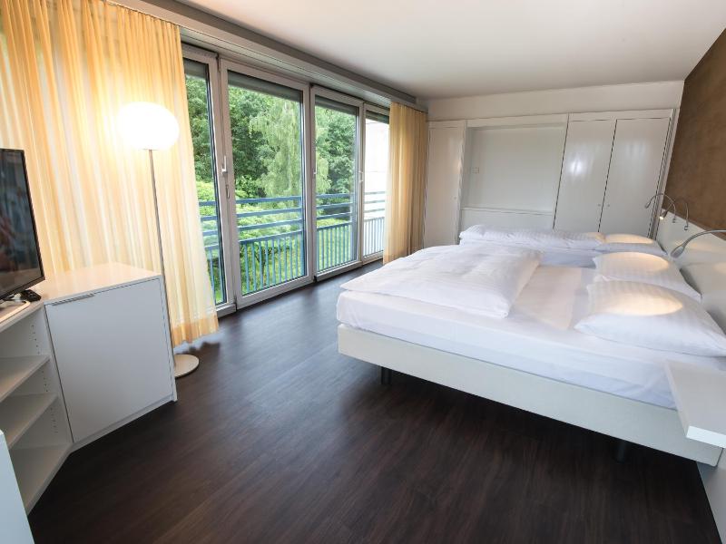 Presidential Suite image 3
