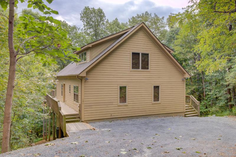 Five-Bedroom Holiday Home image 1
