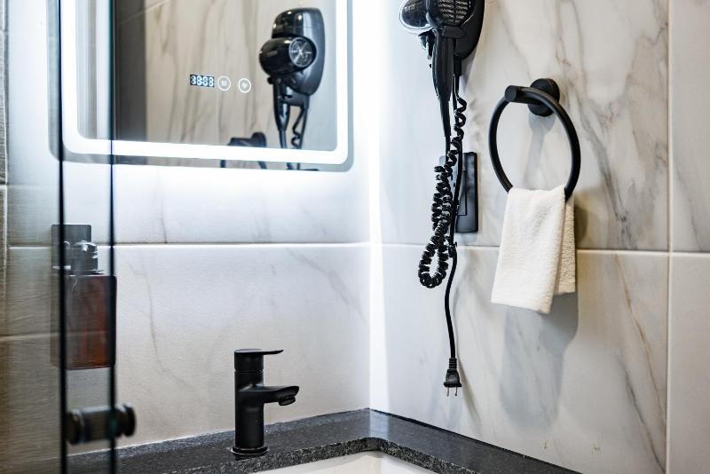 Suites Monterrey by Escajal Rooms - image 33