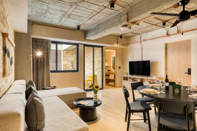 Caliza Roma Residences by Tasman - image 18