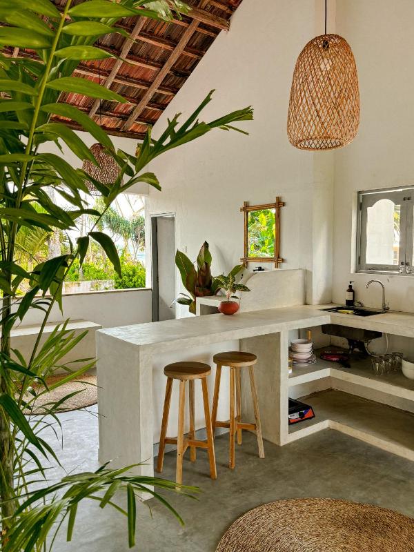 Surf Lodge Madiha - image 11