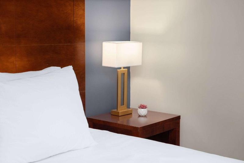 Travelodge by Wyndham by Fisherman's Wharf - image 4