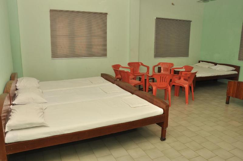VALLI HOTEL - image 12