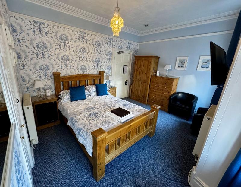 King Room image 1