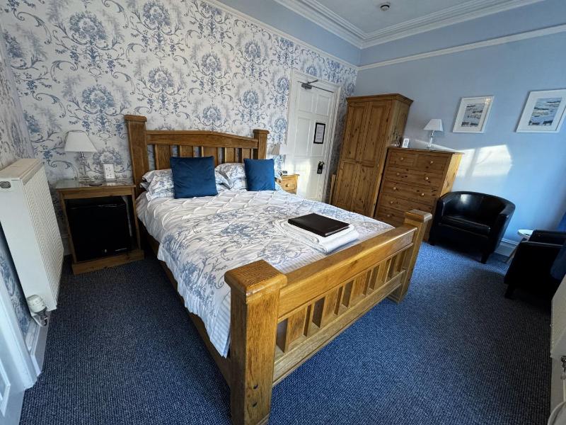 King Room image 4