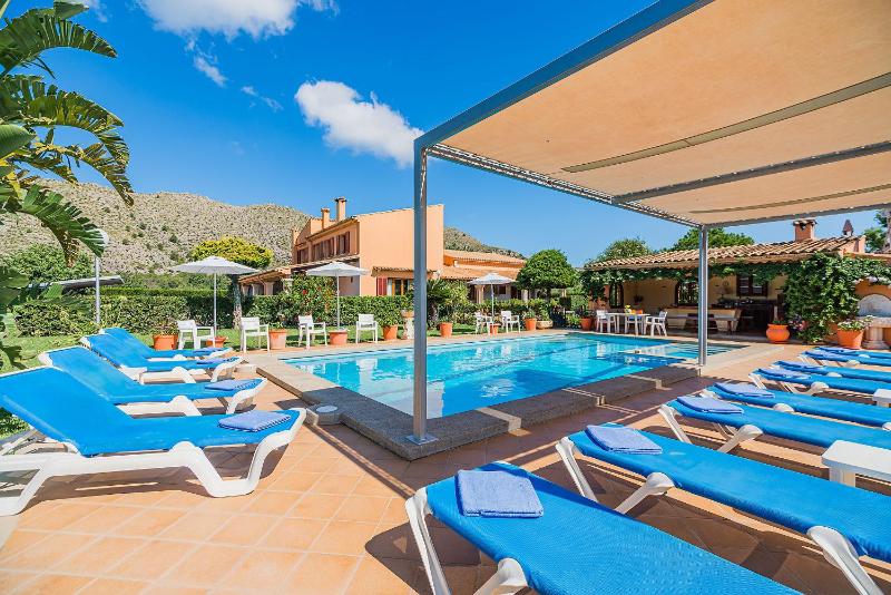 Villa La Rosaleda - By Dream Villas Pollensa - image 1