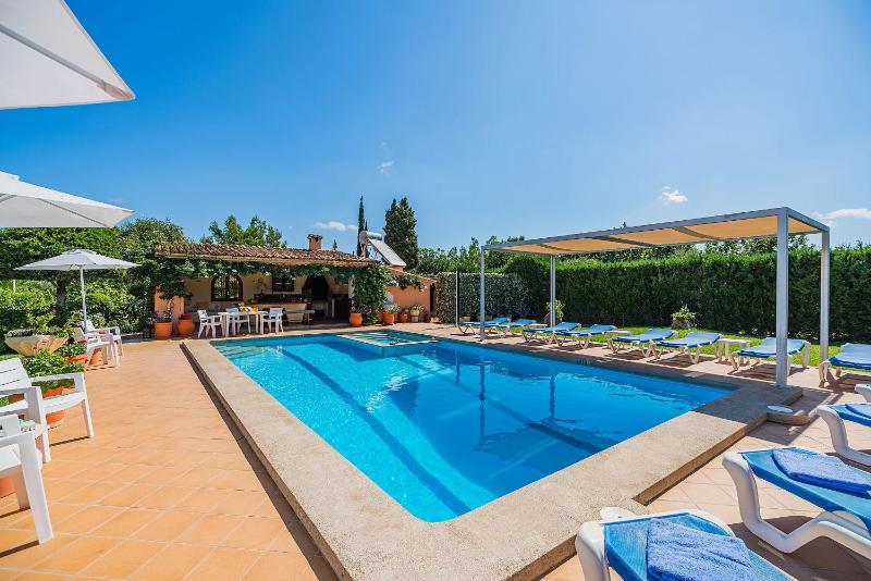 Villa La Rosaleda - By Dream Villas Pollensa - image 10