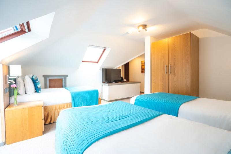 Triple Room image 3