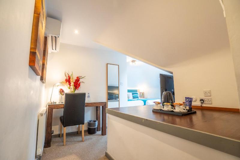 Triple Room image 1