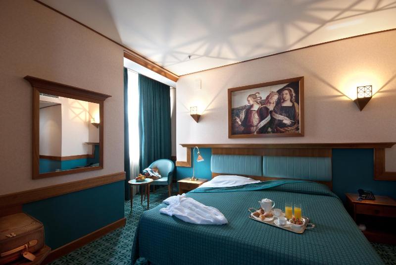 Economy Double Room image 2