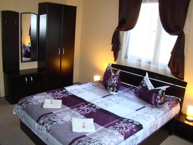 Classic Double Room with Balcony image 2