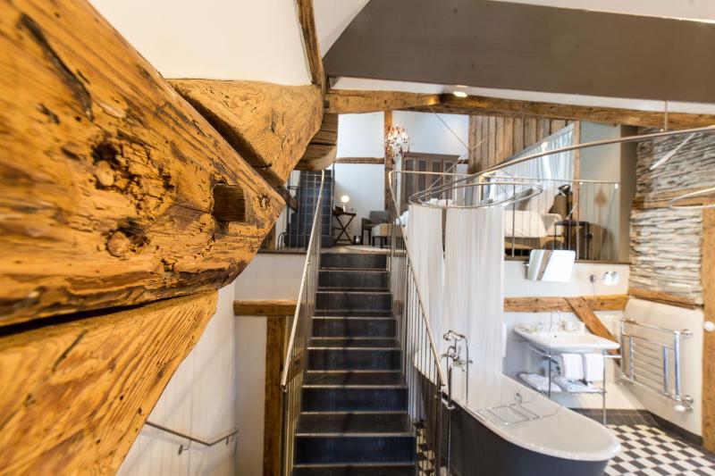 Suite image 2