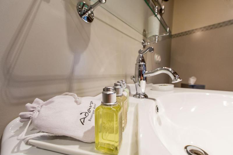 Junior Suite image 2