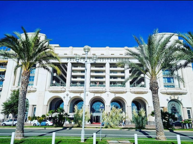 Le Grand Palais de la Méditerranée - Luxury 2BR in Hyatt Residence Direct Beach Access Promenade des Anglais - Top Choice In Nice - image 1
