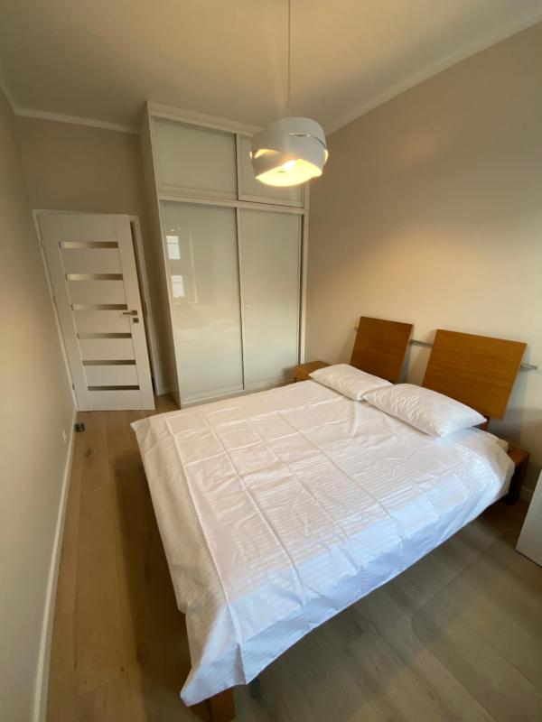 One-Bedroom Premium Apartment image 4