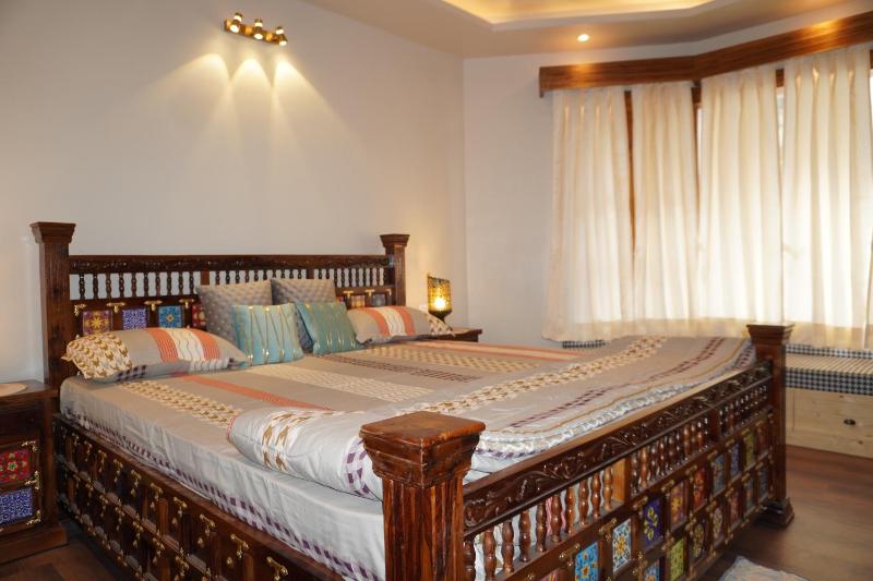 Unravel 3BR Floor Nainital - image 5
