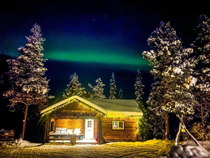 Log Cabin image 1